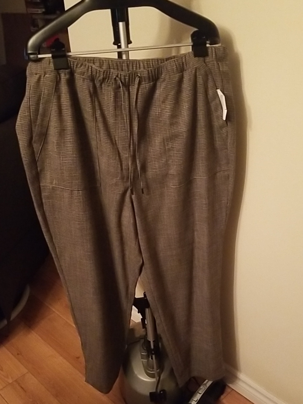 Penningtons Classic Drawstring Dress Pants - Brown Glen Plaid 22